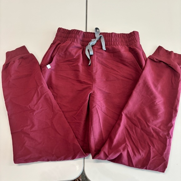 Figs Scrubs. Joggers. Size Small. Burgundy - Picture 3 of 6